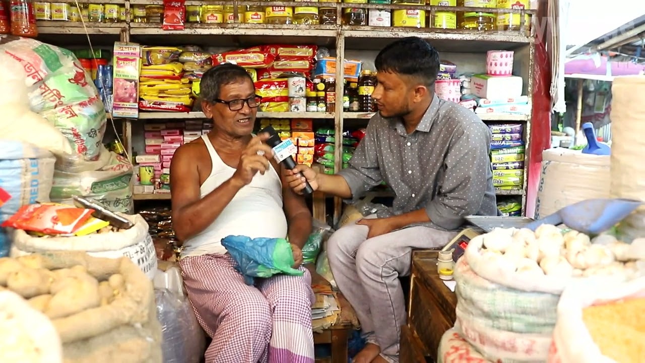 Bangladesh Hat Bazar in Robir Bazar | রবির বাজার | Izzy Village