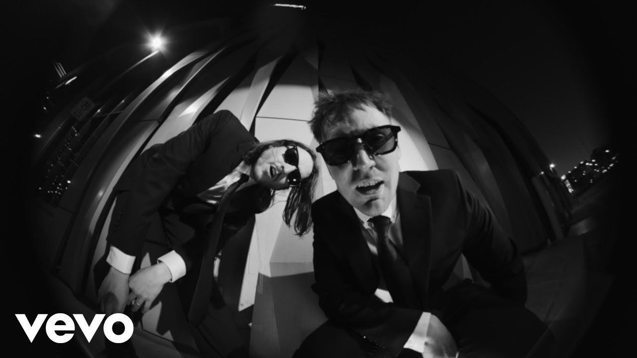 Dazy, Militarie Gun - Tall People Don't Live Long (Official Music Video)