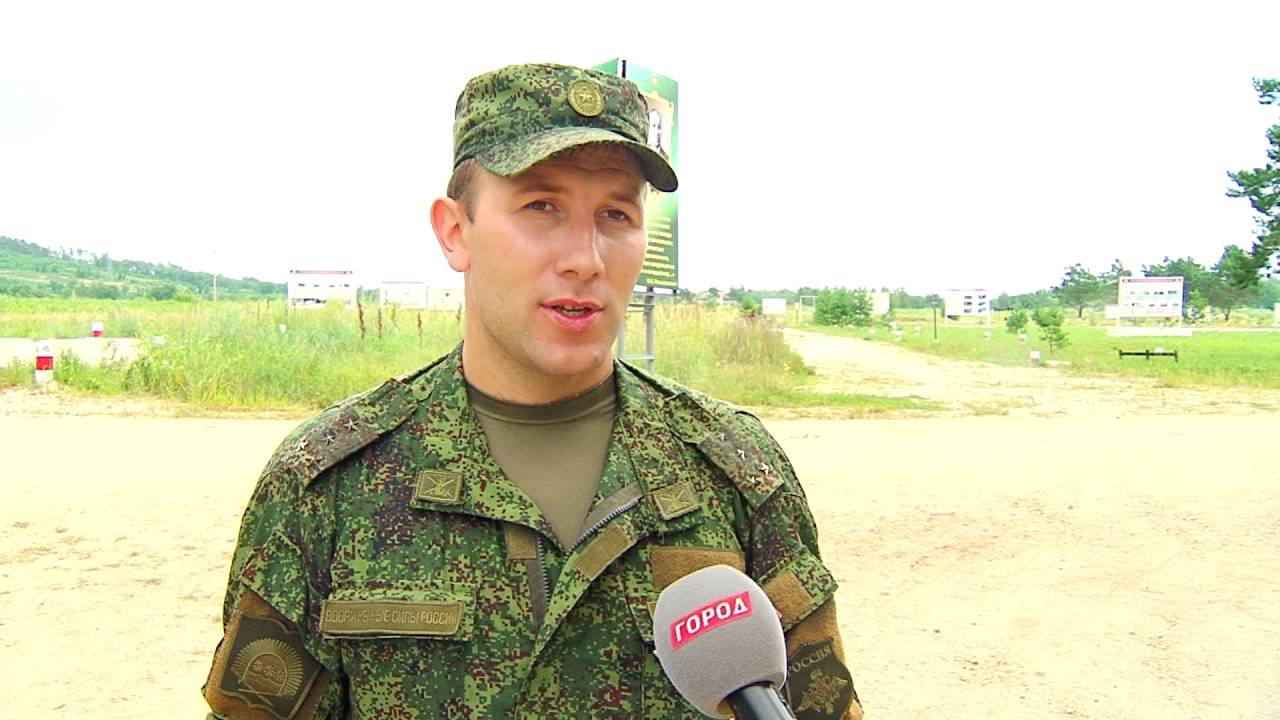 Первокурсники ДВОКУ отправились учиться на полигон