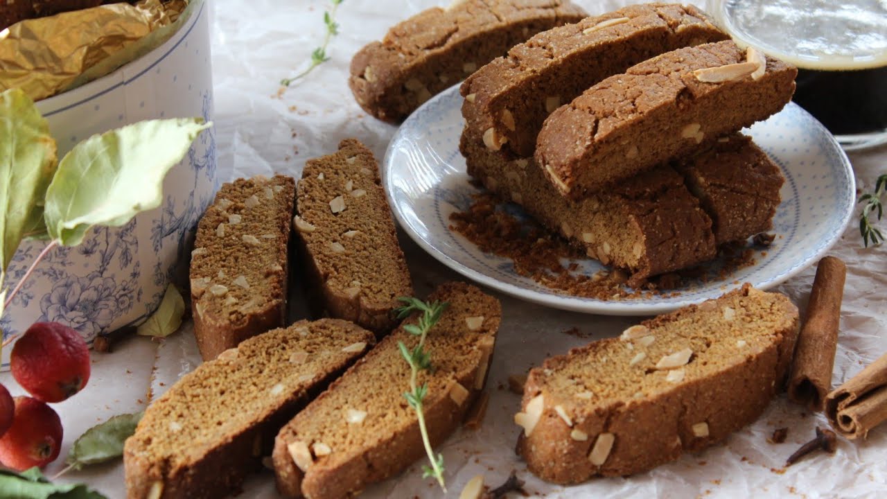 Gingerbread Biscotti Recipe - Simple, Spiced & Perfect for Gifting