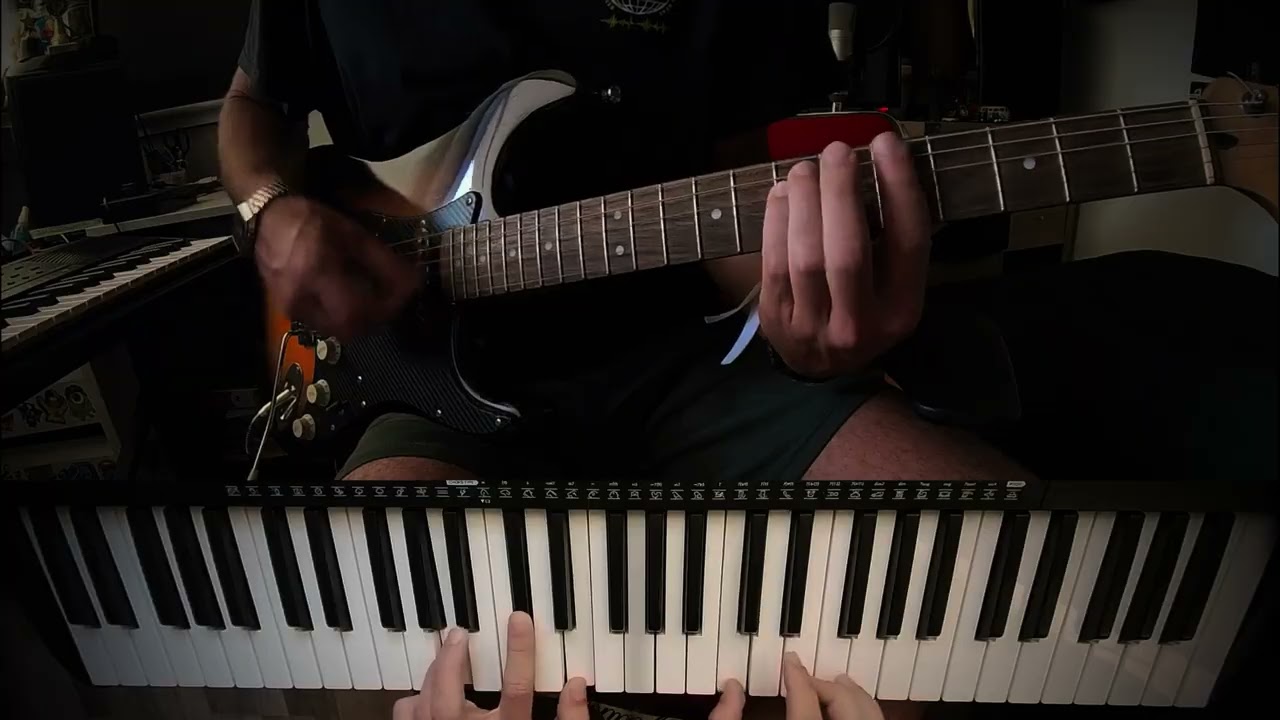 Ερχόμαστε Από Τον Ορίζοντα , Pavlos Pavlidis, guitar- piano cover