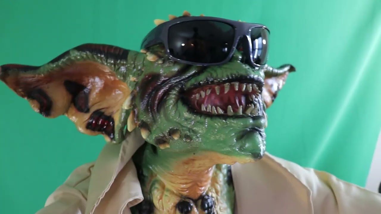 Gremlins Flasher Puppet #NECA