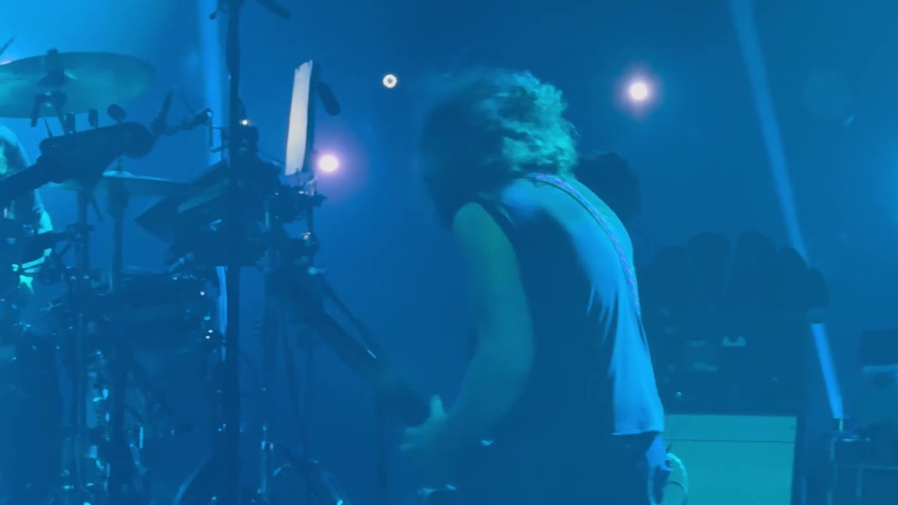 My Morning Jacket - Grab a Body / Phone Went West / Give Me Love - Beacon Theater (October 19, 2023)