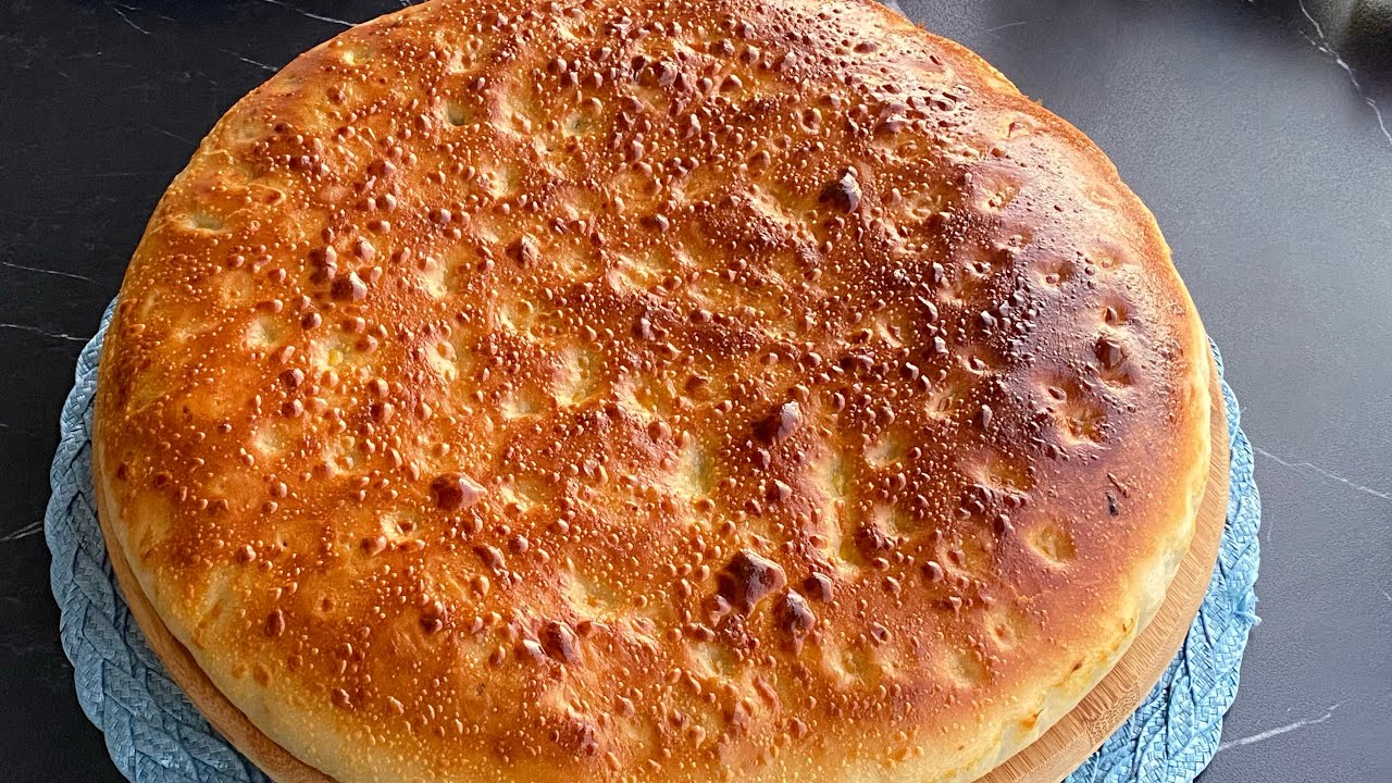Ne varsa eskilerde var ⭐️sadece un su ve soğanla yaptığım  annemintarifiyle 🤷‍♀️soğanlı nefisbörek
