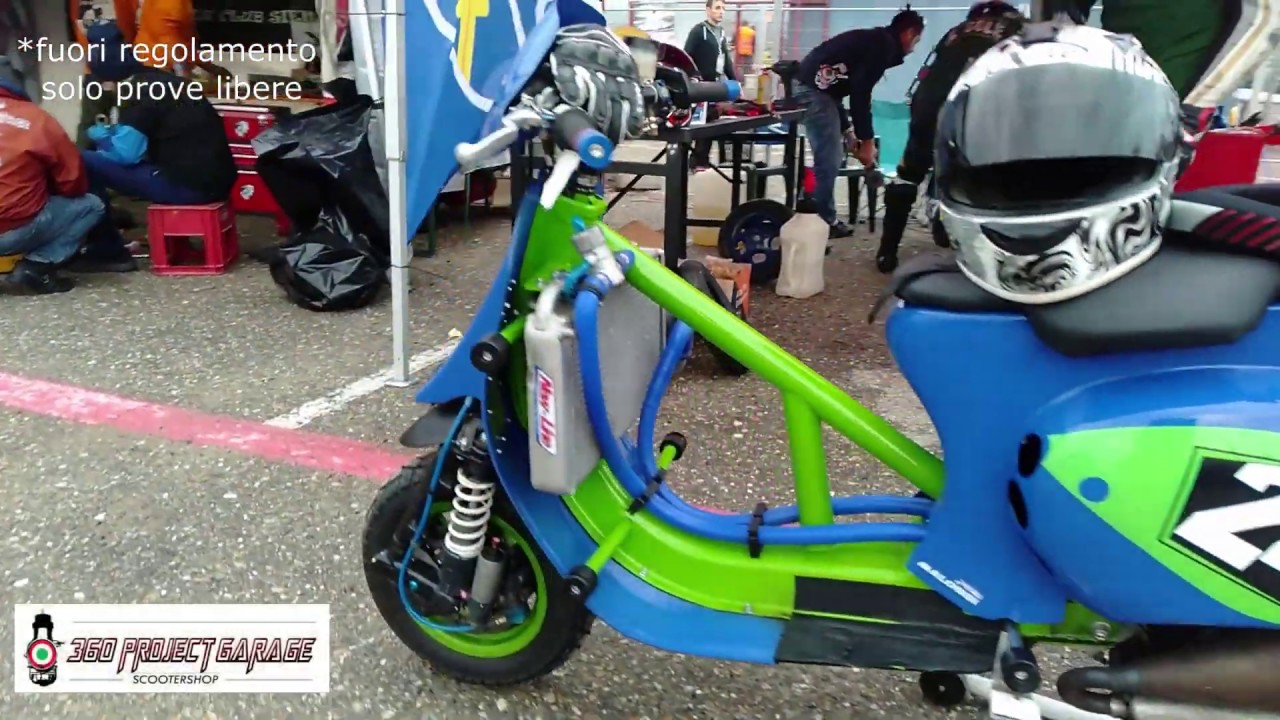 Vespa Revolution Ottobiano - 3 ore endurance notturna - Sponsored by Pinasco and Vespacorseitalia