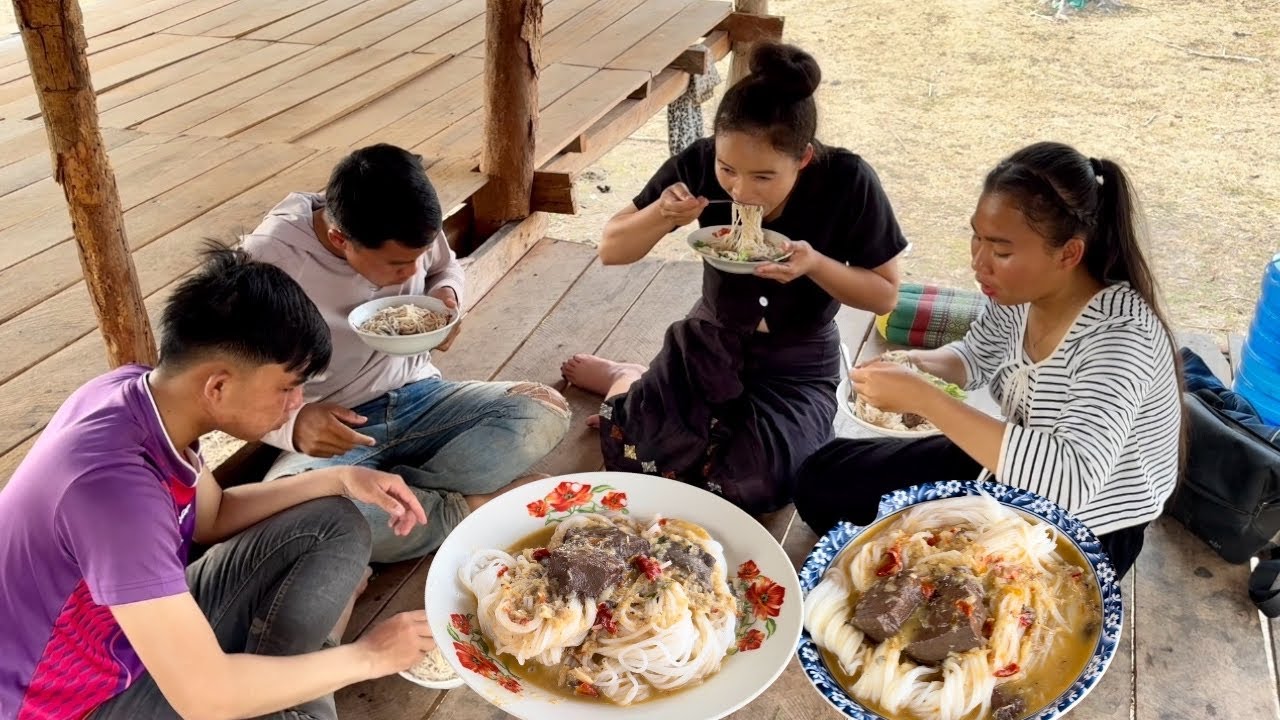 ขนมจีนน้ำยาปลานิลกินหลายคนอร่อย🇱🇦ນ້ຳເຂົ້າປຸ້ນປານິນກິນຫຼາຍຄົນແຊ່ບ