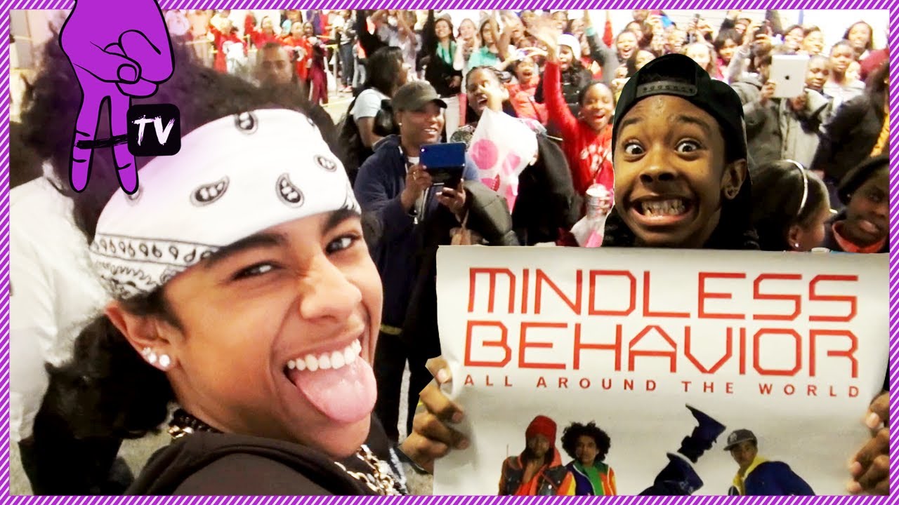 Mindless Behavior Meet Fans In Chicago - Mindless Takeover Ep. 72