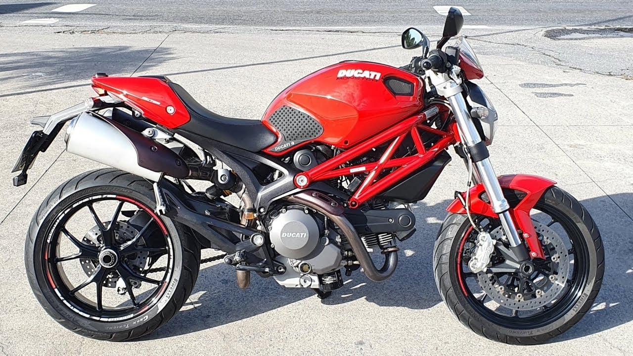 Rodolfinho da Z- Testando Ducati Monster 796 2013.
