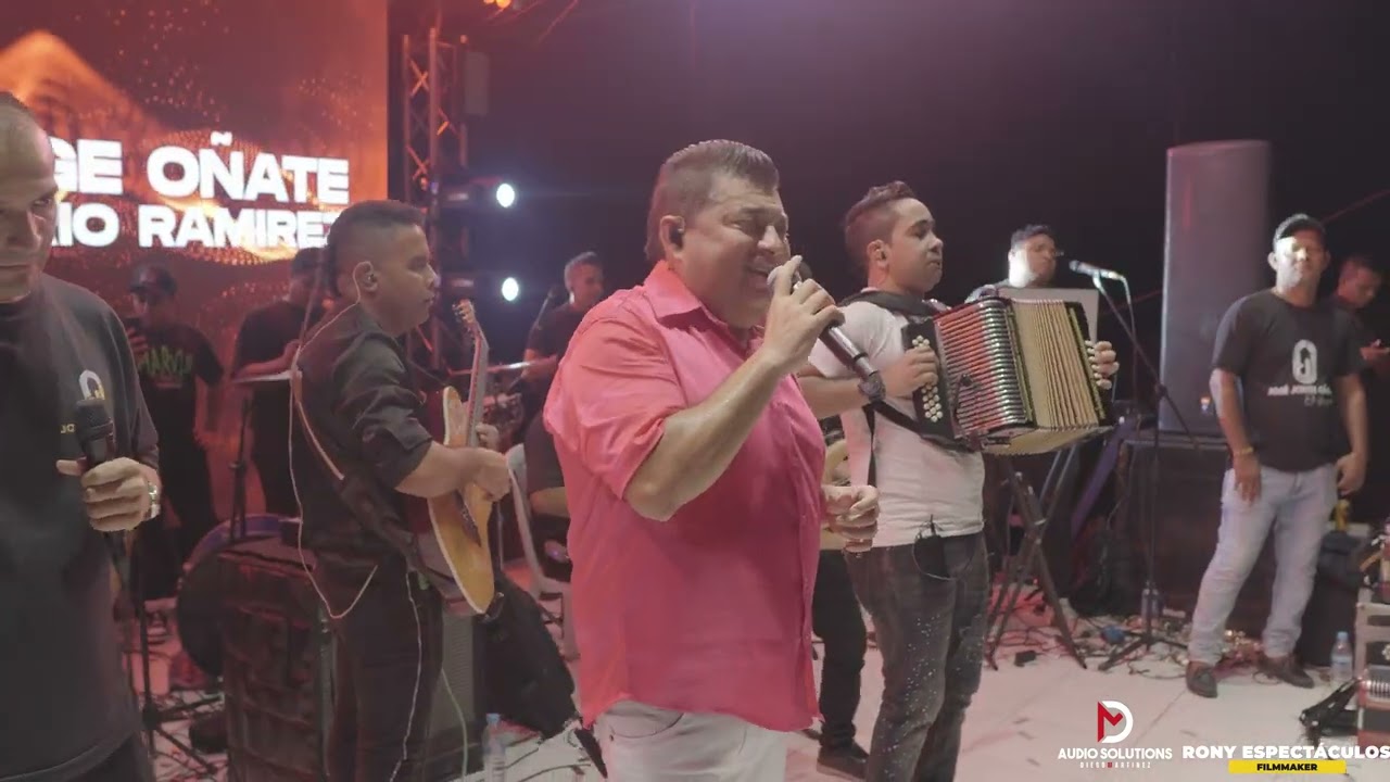 Lindo Diciembre (Live) - Jose Jorge Oñate + Carlos Mario Ramirez