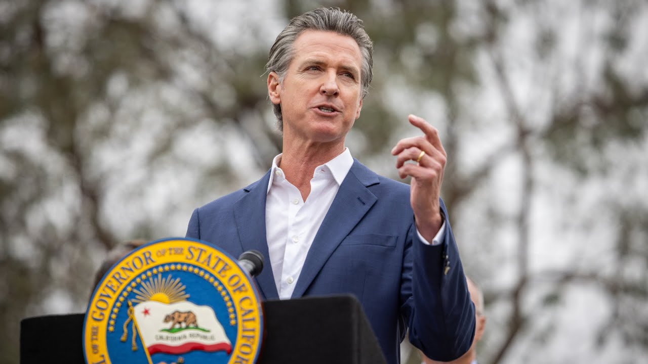 Gavin Newson under fire for water management amid Pacific Palisades fire