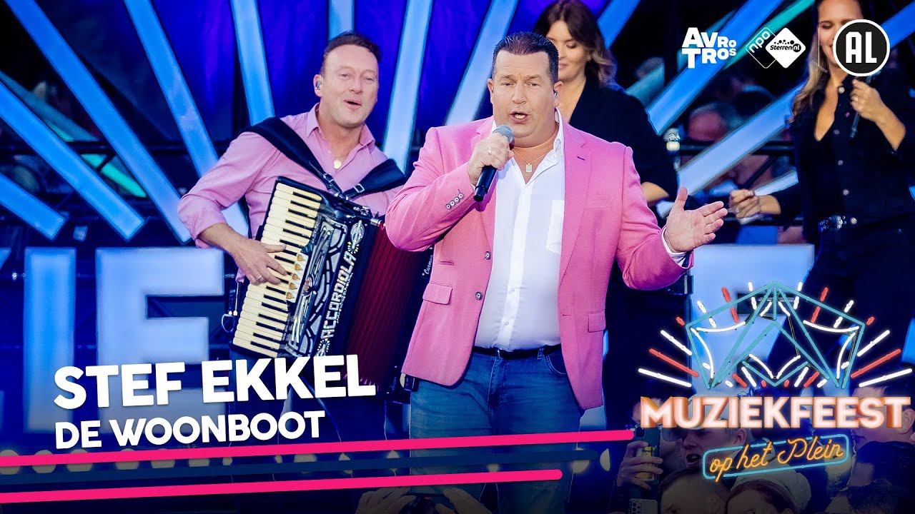 Stef Ekkel - De Woonboot • Muziekfeest op het Plein 2022 // Sterren NL