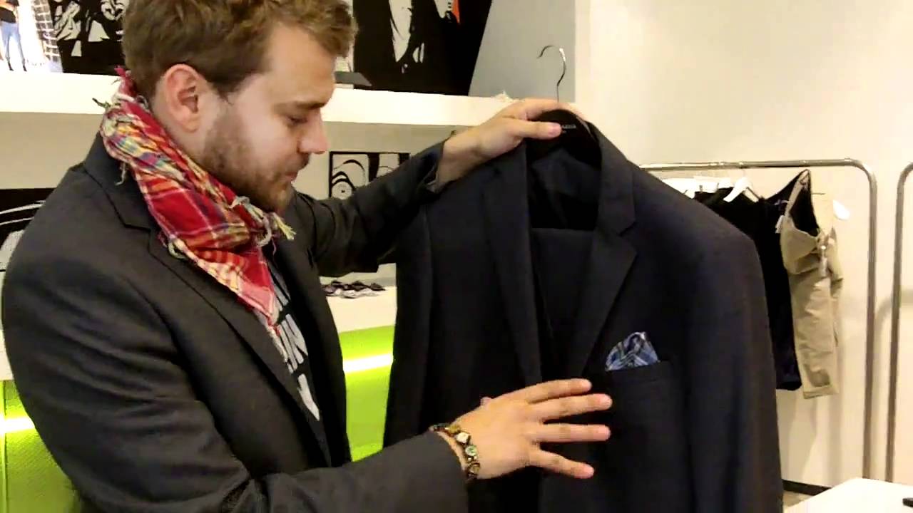 Pilou Asbæk at Bruuns Bazaar