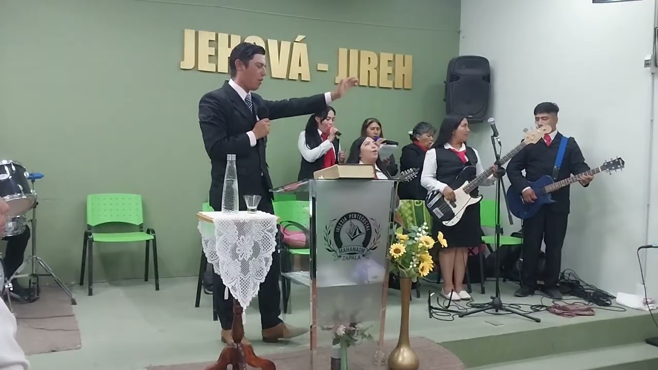 Es Hora de Alabar a Dios = Coro Yahva Kan(I.P.Mahanaim zapala)