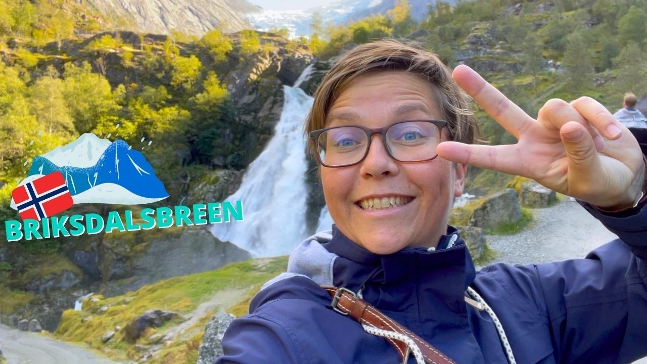 Briksdal Glacier in Norway ⛰️❄️Walking in beautiful nature!