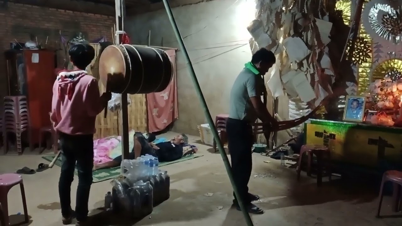 qeej cob tsiaj