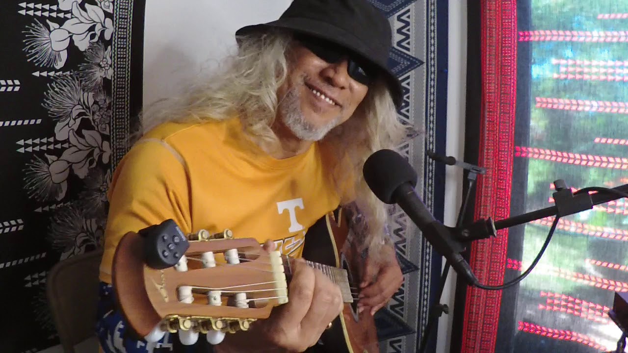 WAIULU / TRADITIONAL HAWAIIAN MUSIC  by : LONOMUSIC