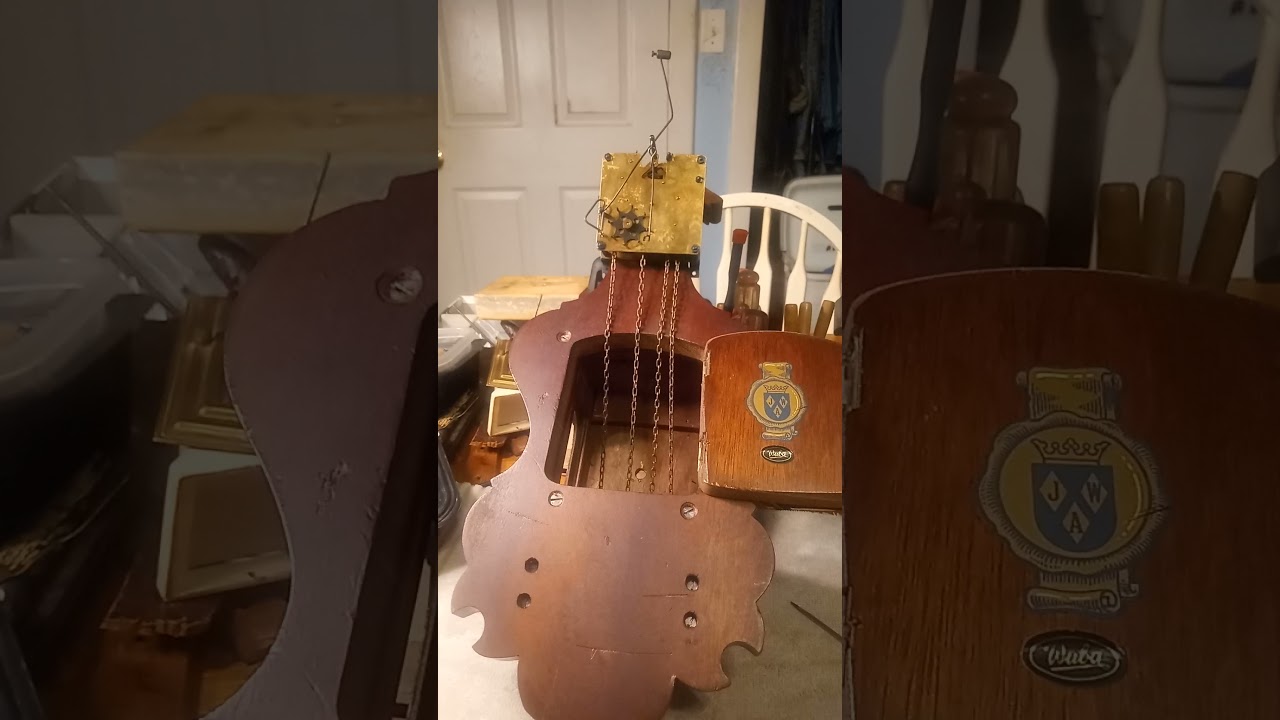 Repairing a WUBA Dutch clock 20210325 002217