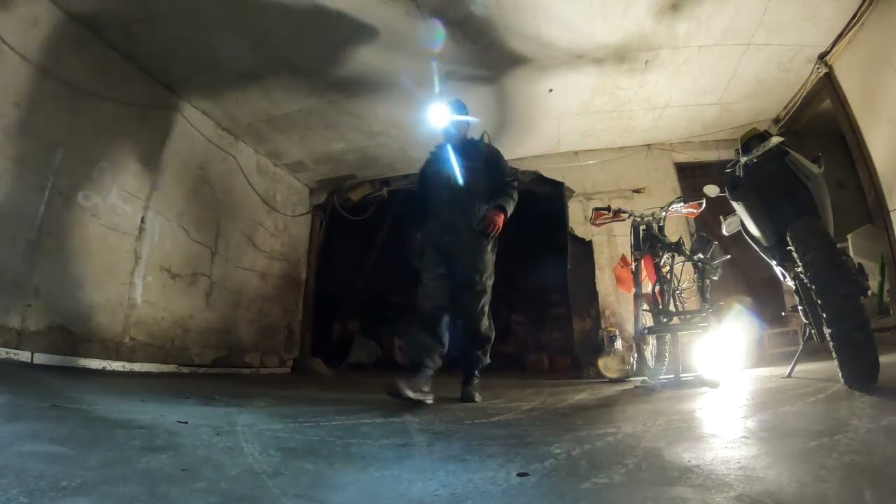 JusaMänin mopoja Ducati, Norton, Husqvarna, Ktm...