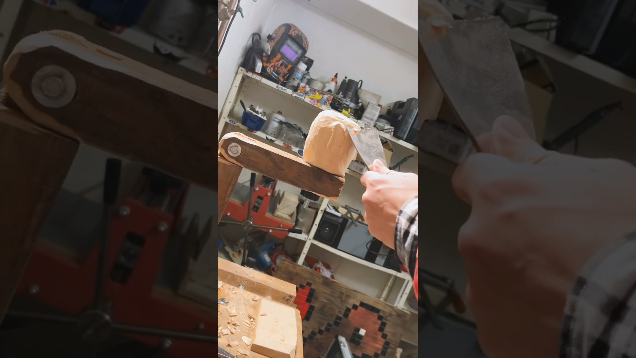 Projekt Schnitzgalgen f&uuml;r meine Holzfiguren 🪵 Fail or not? #carving #schnitzen #holz #holzkunst