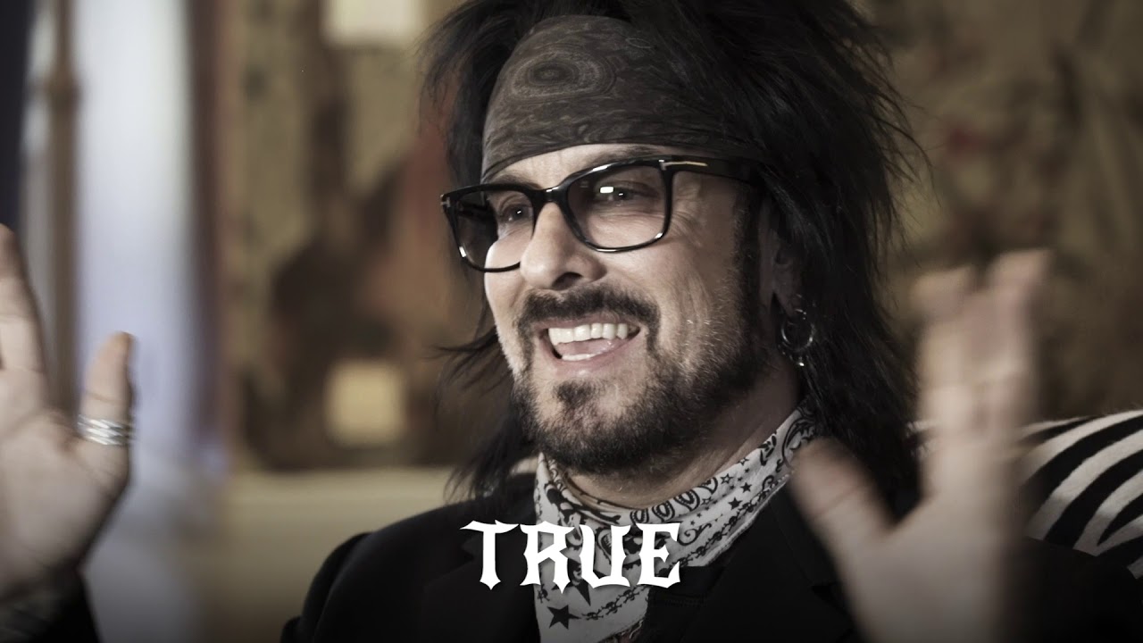 M&ouml;tley Cr&uuml;e's Nikki Sixx dusts off Netflix's 