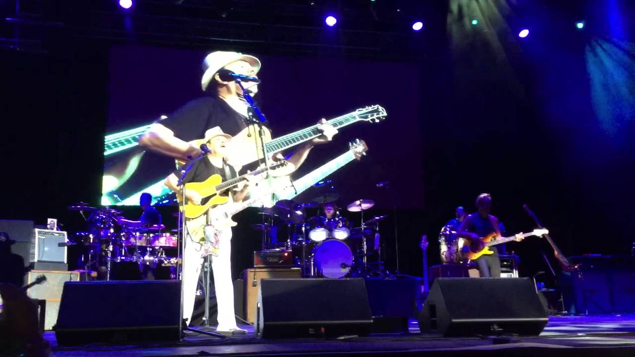 Carlos Santana - Live in Starlite Festival Marbella 2016
