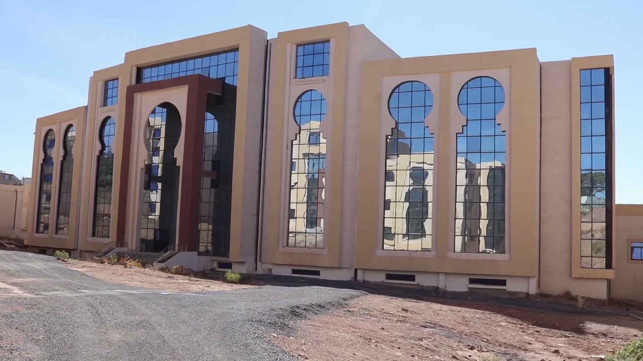 افتتاح السنة الجامعية 2022 بالقطب الجامعي لجامعة يحي فارس بالمدية