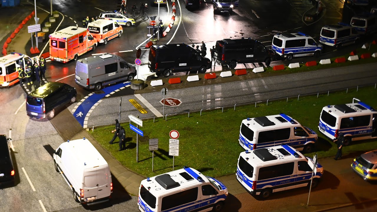 Flughafen Hamburg gesperrt: Polizei spricht von 