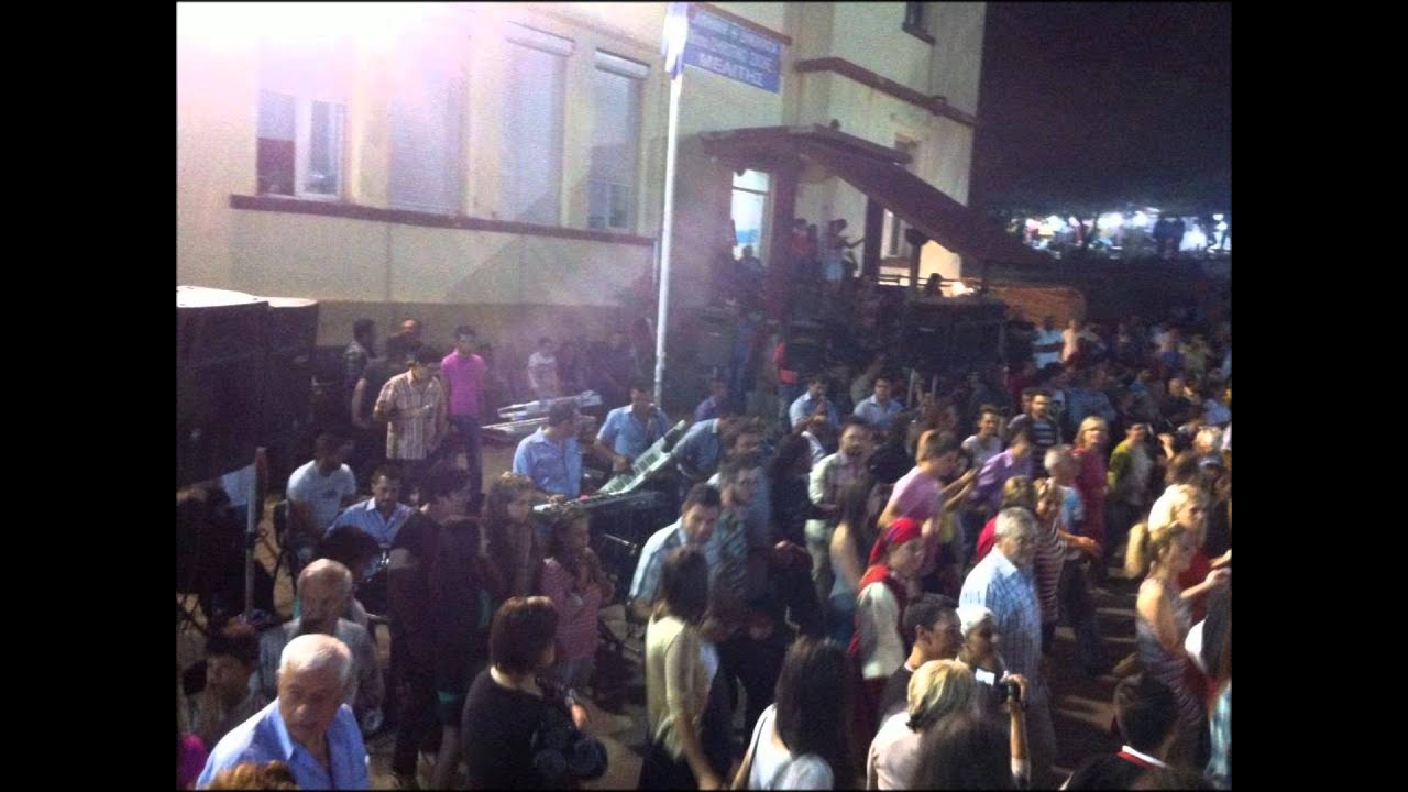 T'AHDONIA LIVE STO PANHGYRI MELITIS 2013 (AKO OUMRAM)