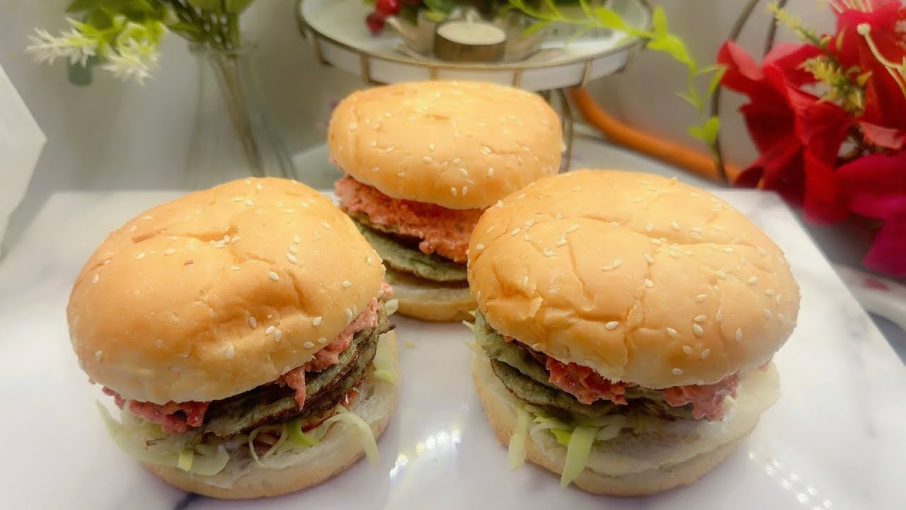 Egg petty burger perfect for gym time meal 🍛 ||  egg बर्गर 🍔 recipe 