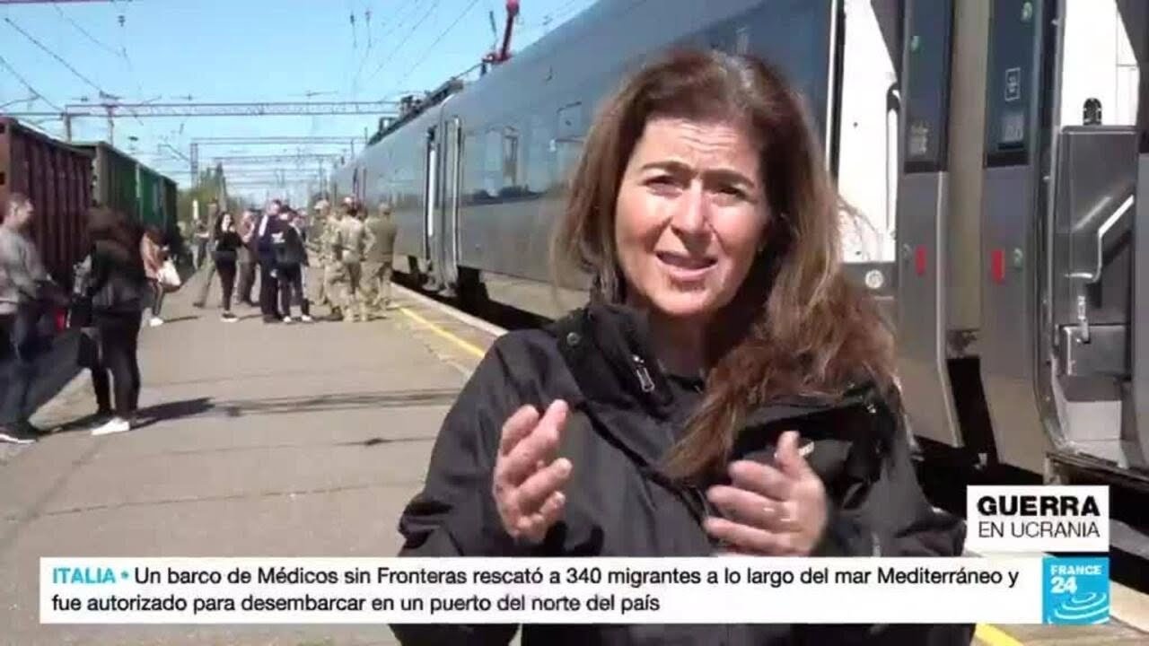 La estación de tren de Kramatorsk, un punto de encuentro de soldados ucranianos con sus familias
