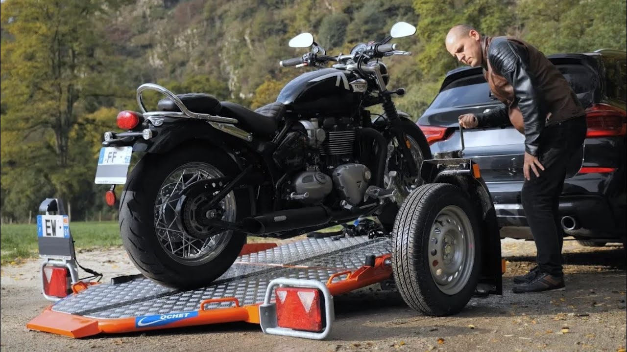 Remorque UNO porte Moto Abaissante et pliante pour moto grosse cylindr&eacute;e | COCHET