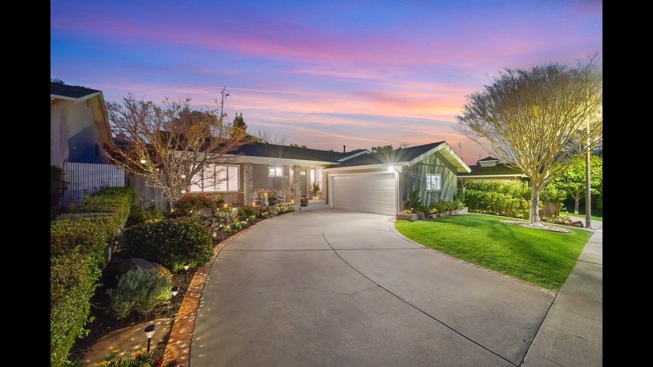 Laura Bryant Presents 1321 Vernon Terrace, San Mateo