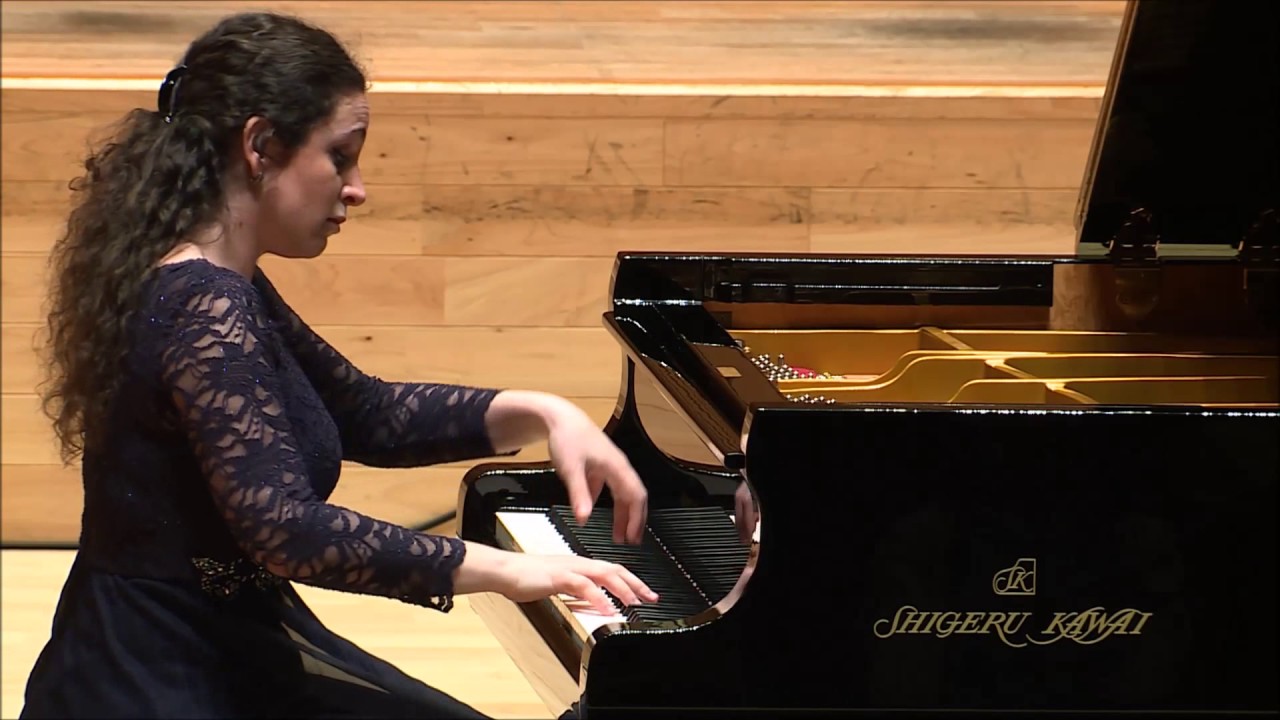 Irina Chistiakova plays Mozart Sonata K284