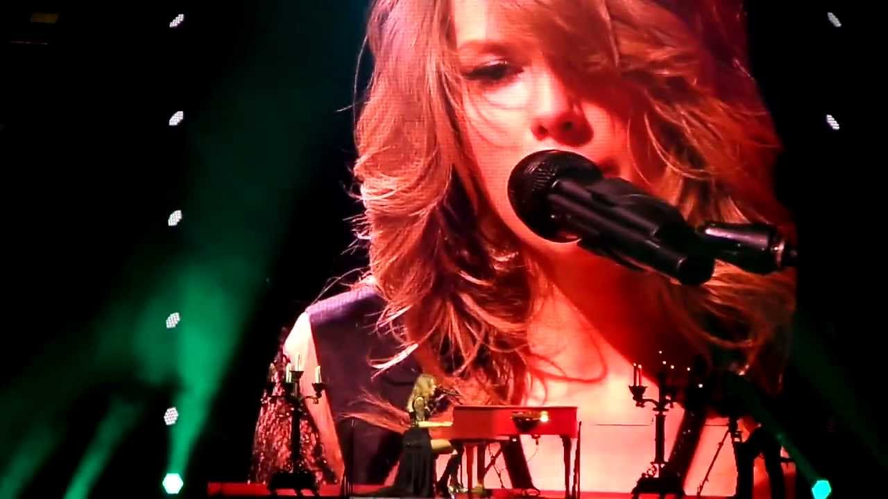 Taylor Swift - Speech + 