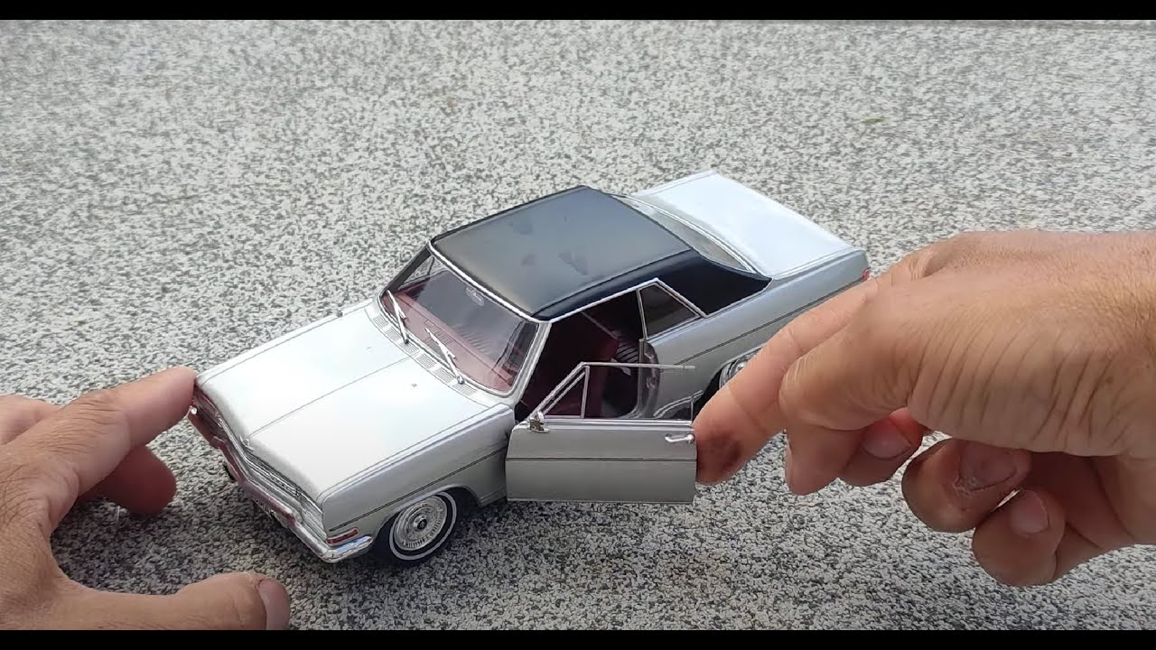 OPEL DIPLOMAT A COUPE 1:24 scale metal model WHITEBOX unboxing