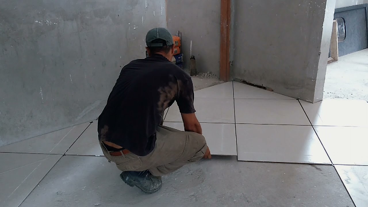 COMO COLOCAR PISO NA DIAGONAL E ACHAR O ESQUADRO (PASSO A PASSO) DE FORMA FÁCIL.