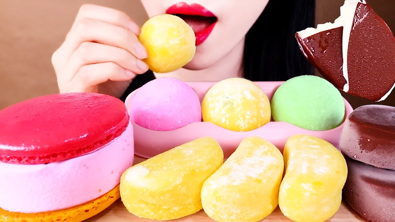 ASMR  ICE CREAM RICE CAKES, ICE MACARON, CHOCOLATE eating sounds MUKBANG찹쌀떡 아이스크림, 마카롱, 초콜릿 티코 디저트먹방
