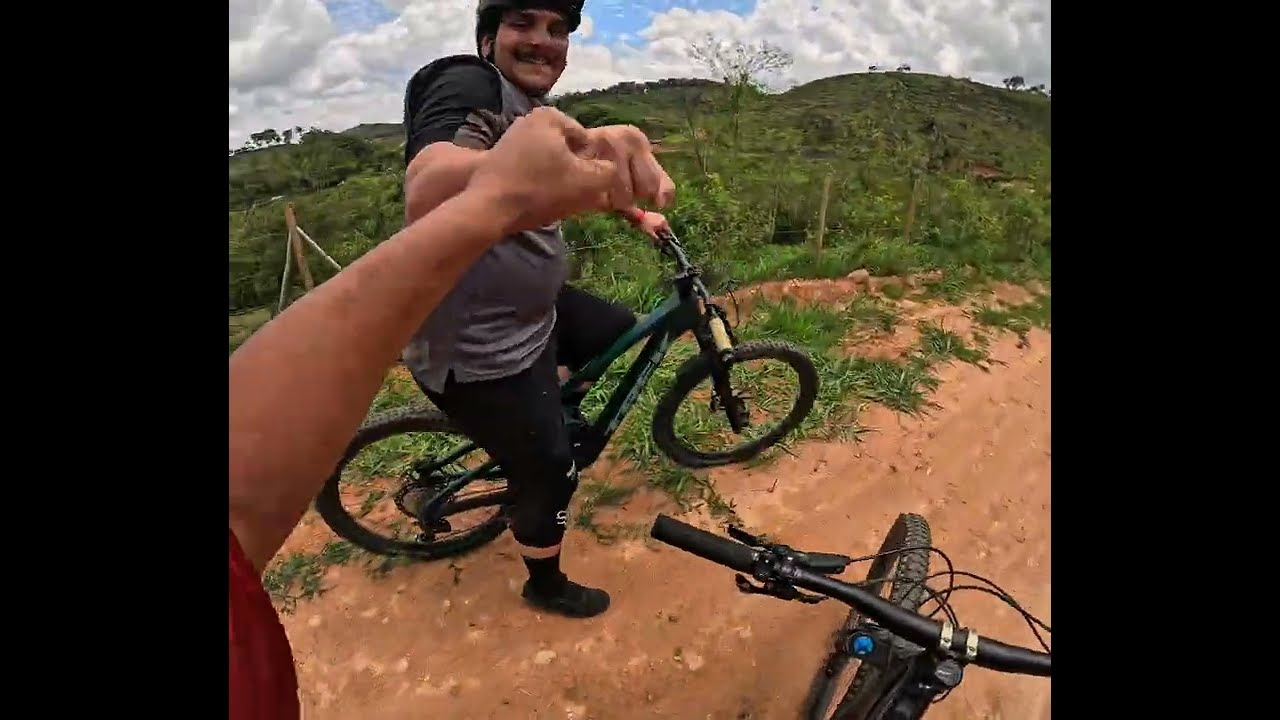 Chácara Bike Park - Trilha da Onça 🐆 #ebike #specialized #turbolevo #bikepark #enduro #donwhill 