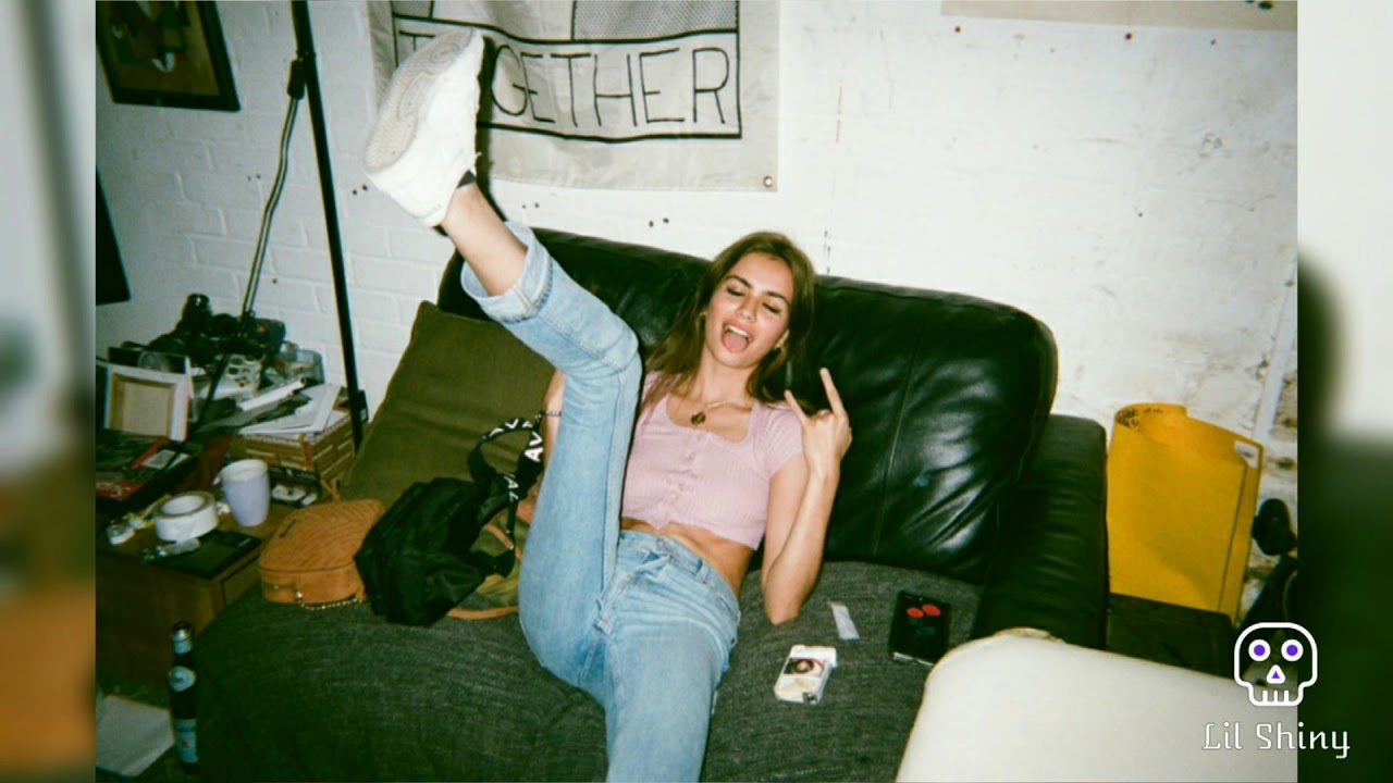 Lil Sophy - WhEn UR ALoNE