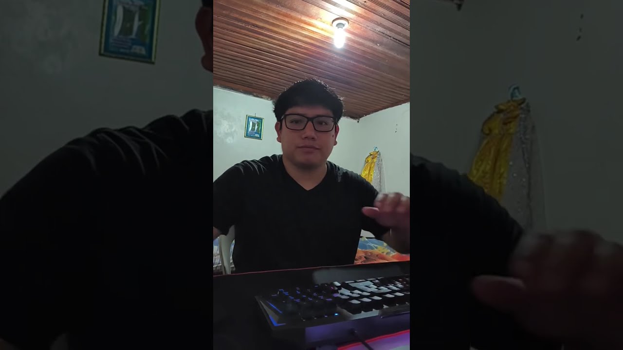 Dibujando algo y Charlando