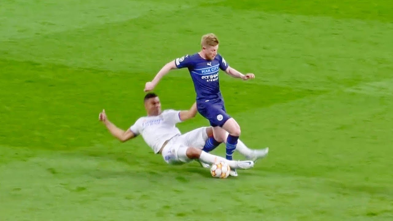 &Eacute; por isso que o Casemiro &eacute; o Melhor VOLANTE do Mundo