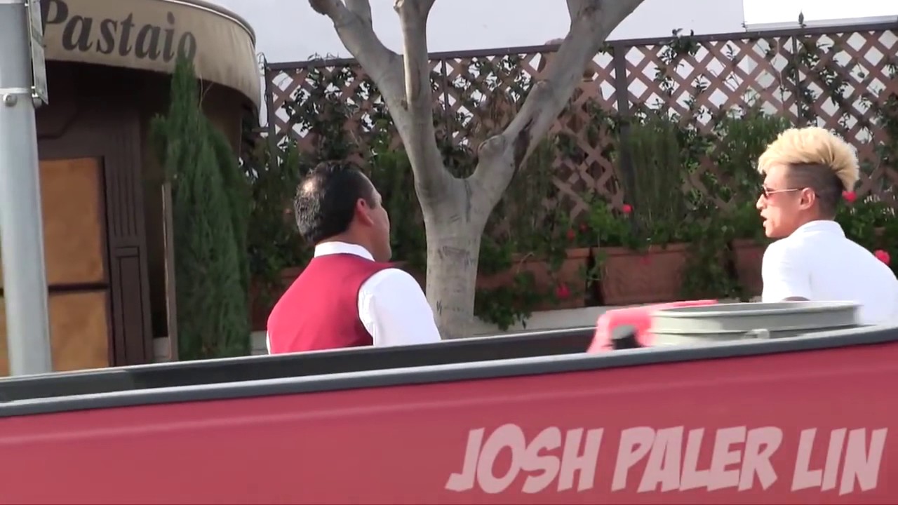 Mendigo VS Rico Homeless VS Rich Prank!