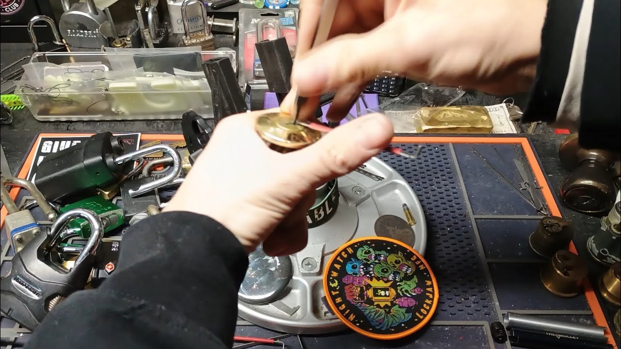 20 Locks in 5 minutes #berserker  #lockpicking #locksmith #tiktok @lockjawmfg 