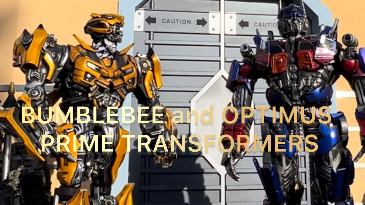 Optimus Prime and Bumblebee Transformers  Universal Studios Hollywood