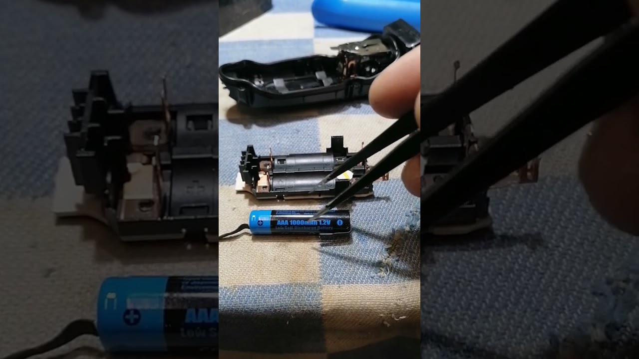 Ставим 🔋 AA вместо 🔋 AAA бритва braun 5409 замена аккумуляторов.