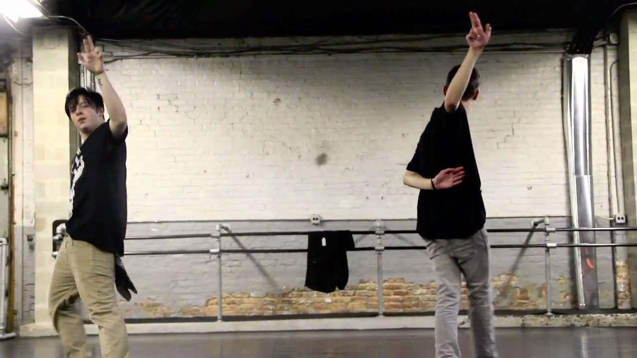 Ian Eastwood & Tucker Barkley-KUBSKOUTZ-"Who Am I"-Snoop Dogg & Dr. Dre