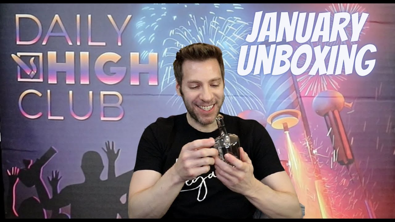 Daily High Club January 2022 Unboxing | GoStoner Reviews