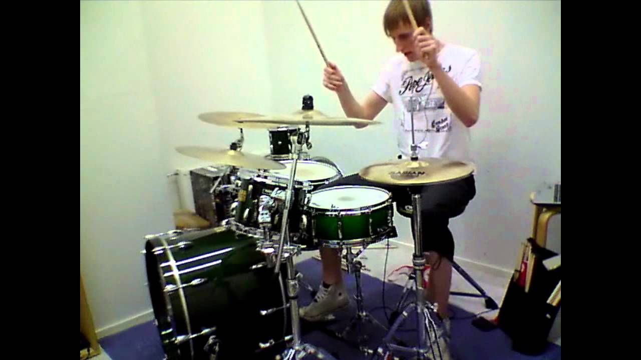 Drum cover: Absoluuttinen Nollapiste - Aution Saaren Irtain