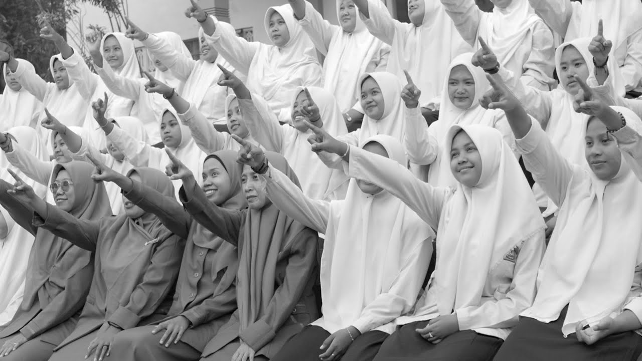 Video Angkatan SMP Tahfidz Asy Syadzili