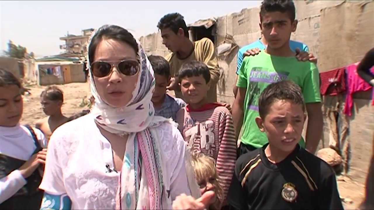 UNICEF USA: Lucy Liu Visits Syrian Child Refugees